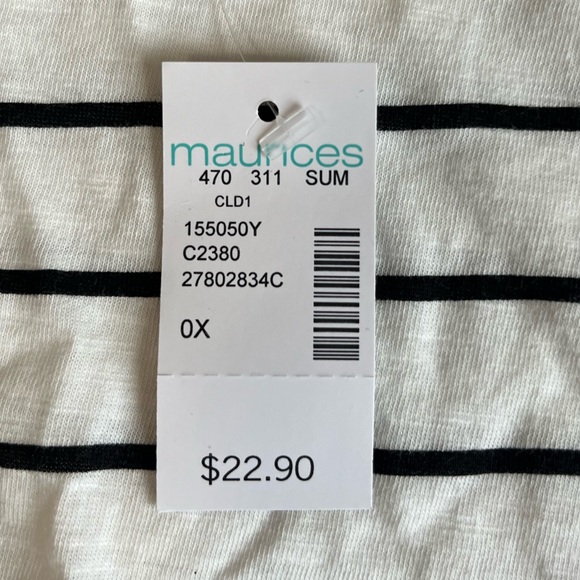 Striped Maurices top size 0X - Picture 2 of 3
